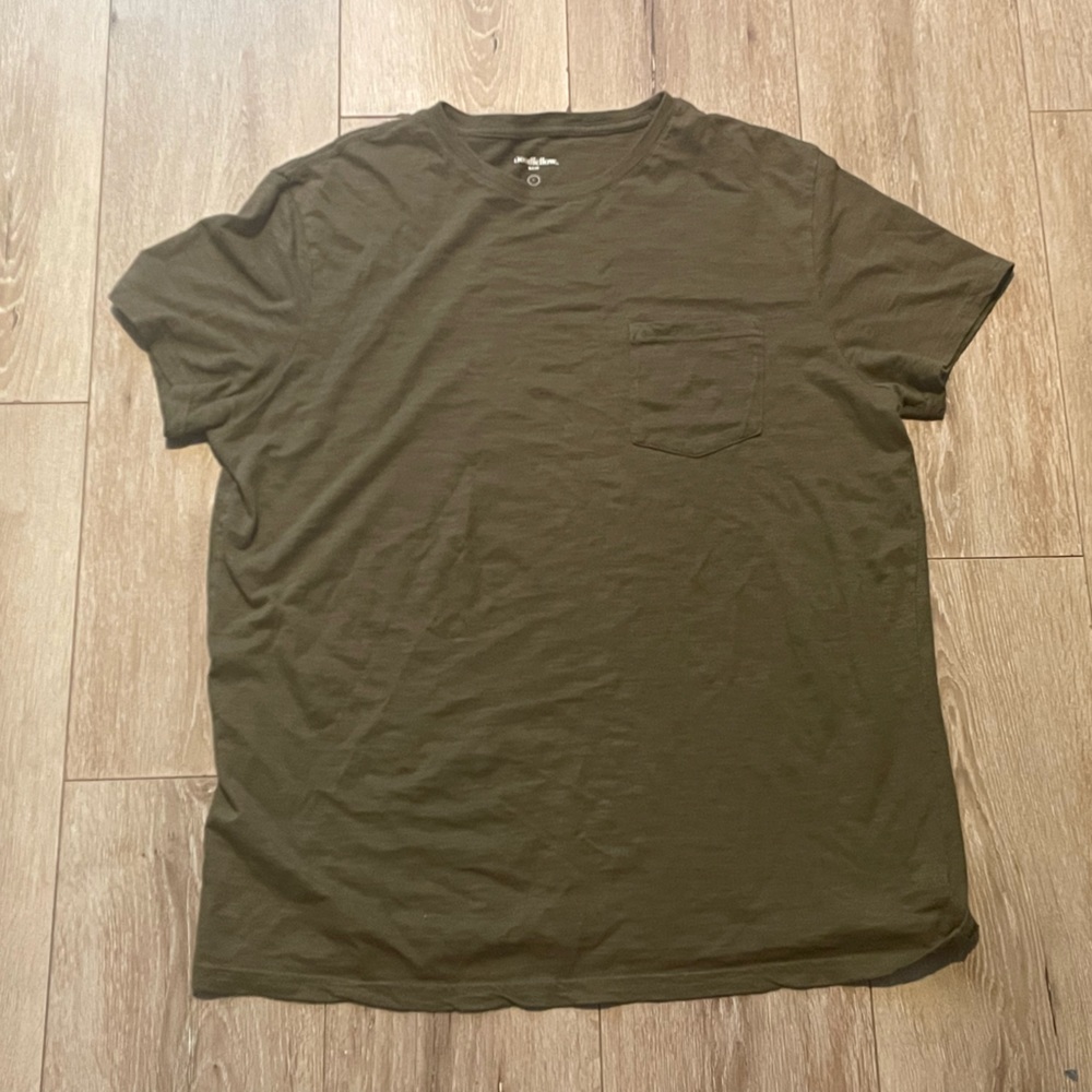 Goodfellow & Co Crewneck T-Shirt w Pocket Short Sleeve Green men's LARGE Cotton